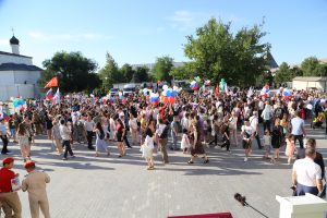 Астраханские бойцы Росгвардии вернулись домой со спецоперации, где их достойно встречали жители Астрахани